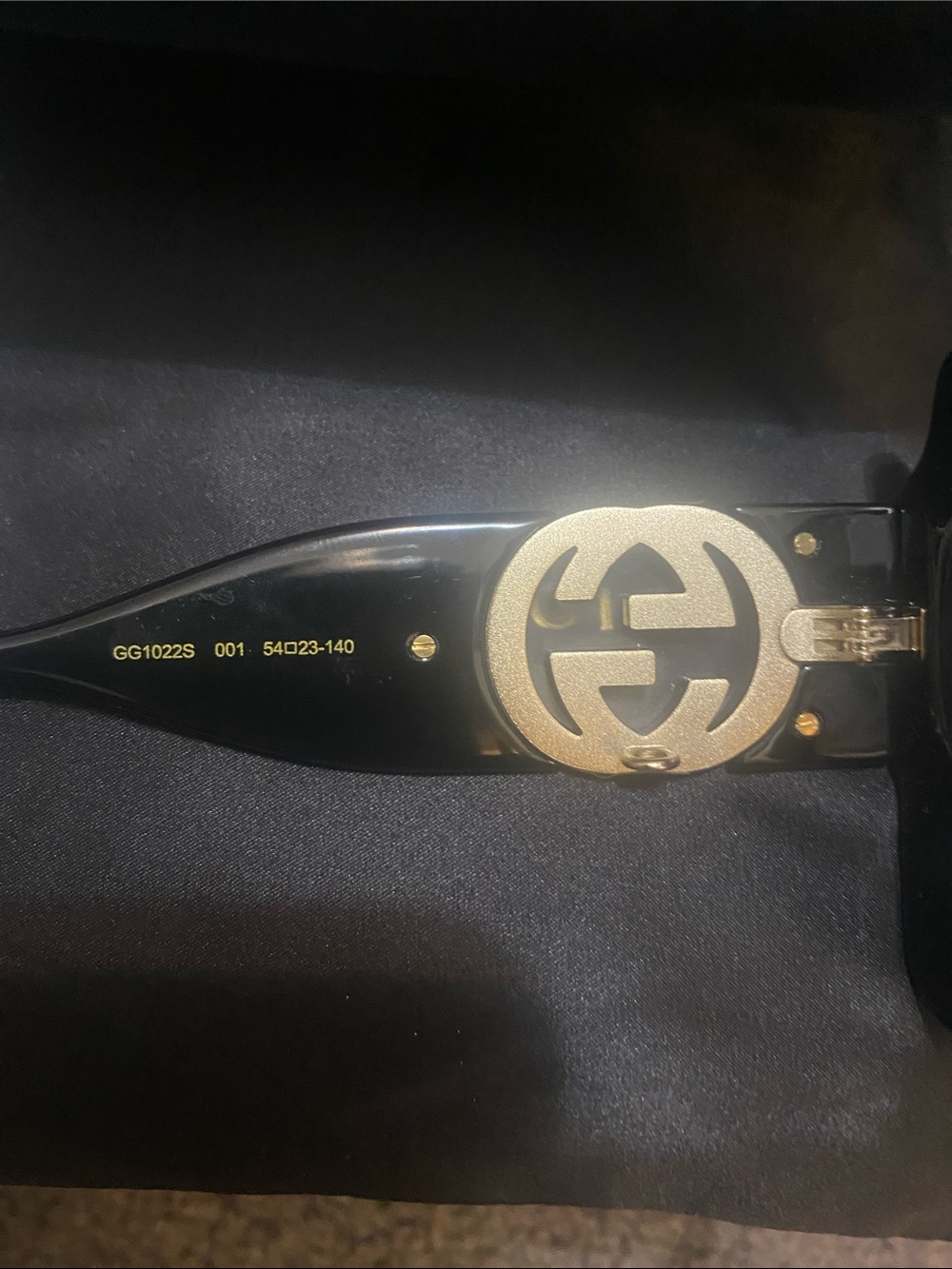 Gucci Black Rectangular Sunglasses with Gold GG Accents - Picture 11 of 11